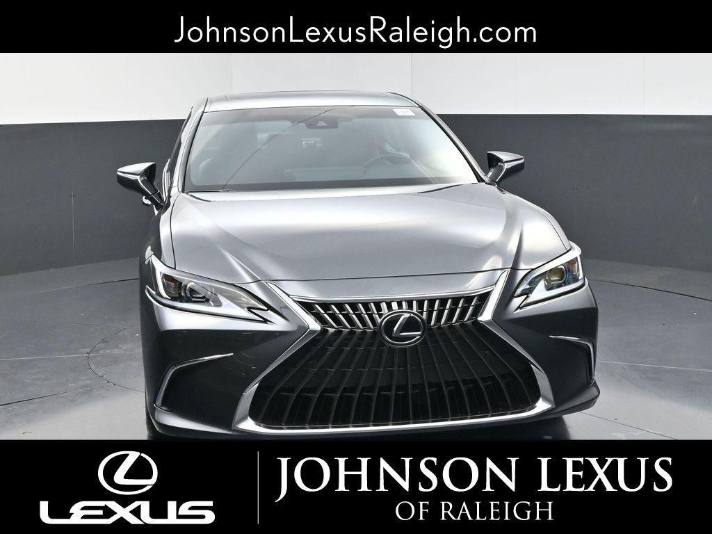 used 2025 Lexus ES 300h car, priced at $44,578