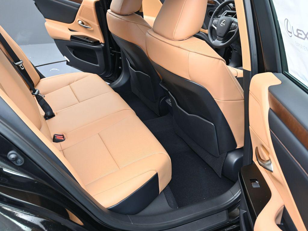 new 2025 Lexus ES 350 car, priced at $48,584