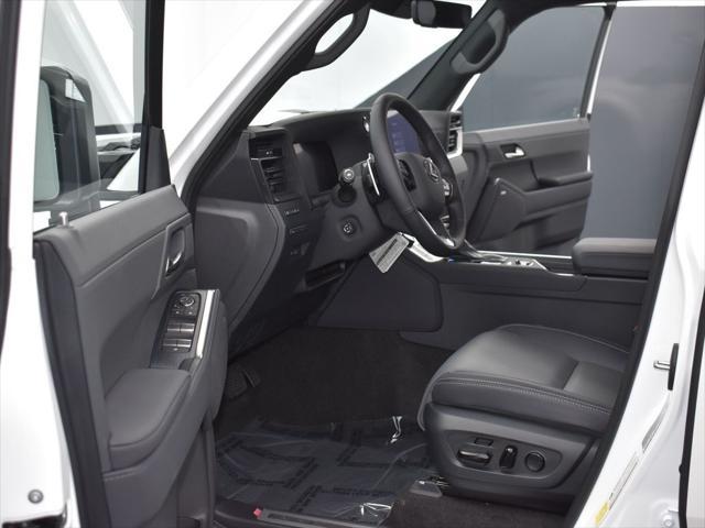 new 2025 Lexus GX 550 car, priced at $83,633