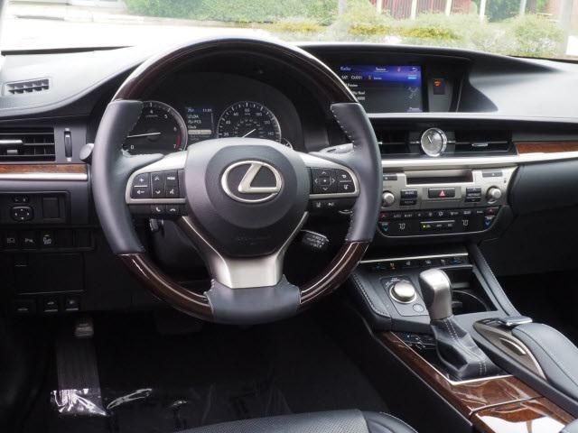 used 2018 Lexus ES 350 car, priced at $22,975