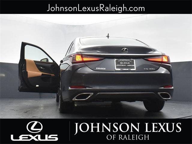 new 2025 Lexus ES 350 car, priced at $48,584