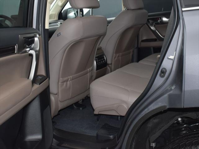 used 2023 Lexus GX 460 car, priced at $63,978