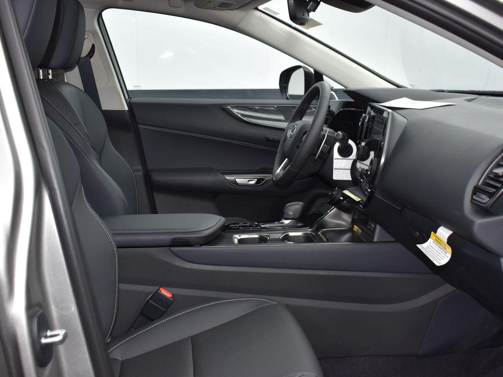 new 2025 Lexus NX 250 car, priced at $45,145
