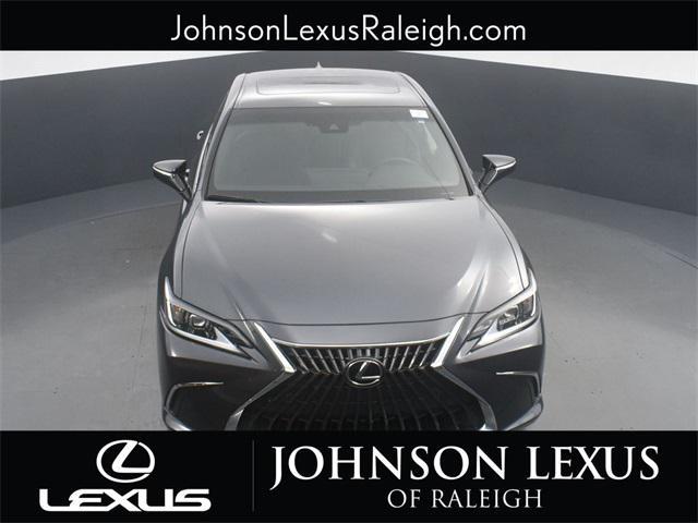 used 2022 Lexus ES 350 car, priced at $37,977