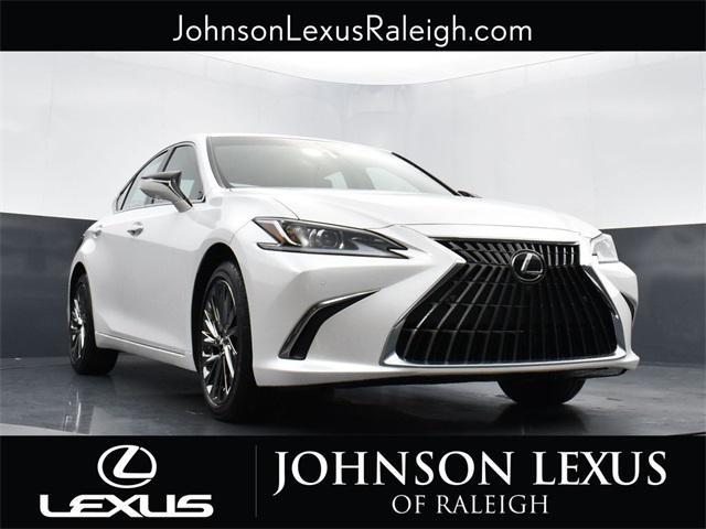 new 2024 Lexus ES 300h car, priced at $54,000