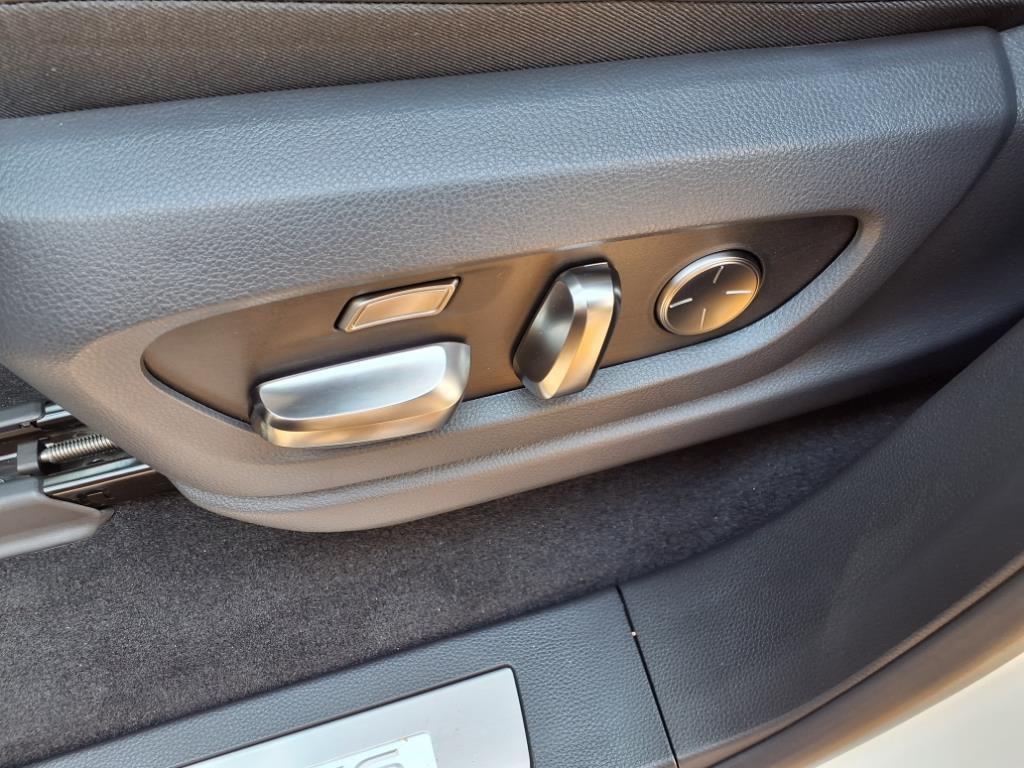 new 2025 Lexus LX 700h car, priced at $118,784