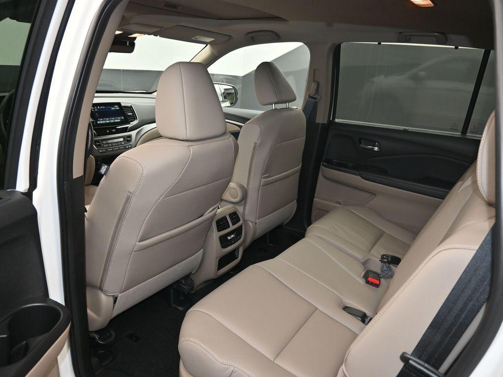 used 2020 Honda Pilot car, priced at $29,548