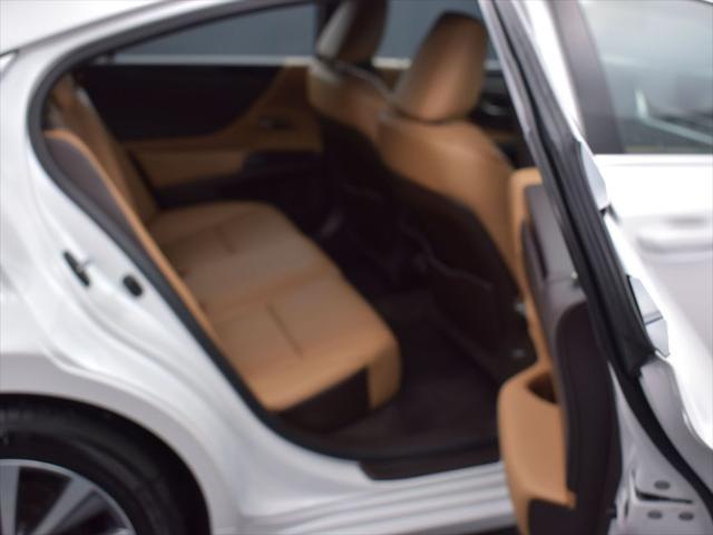 used 2021 Lexus ES 350 car, priced at $28,988