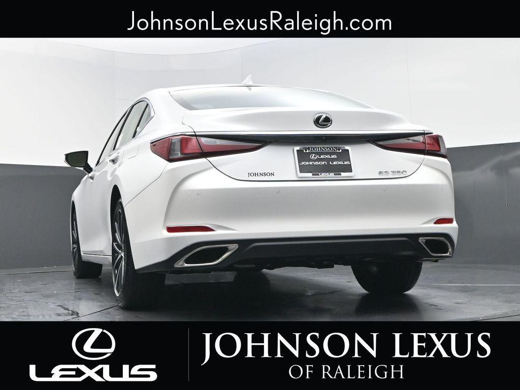 new 2025 Lexus ES 350 car, priced at $49,605