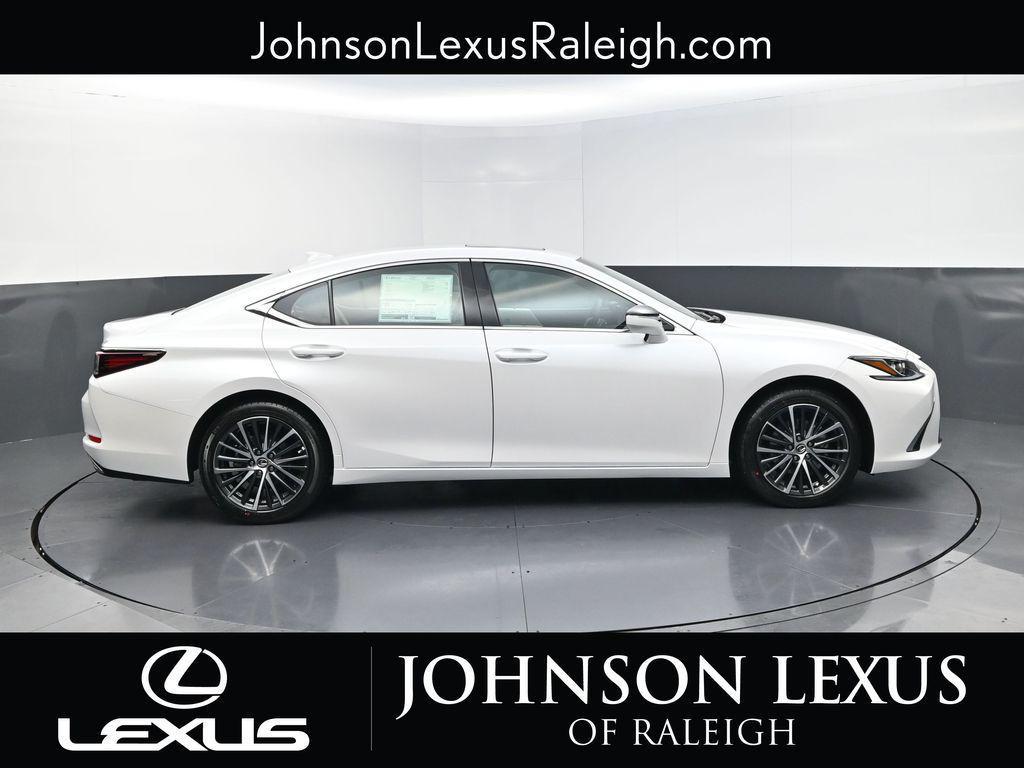 new 2025 Lexus ES 350 car, priced at $49,605