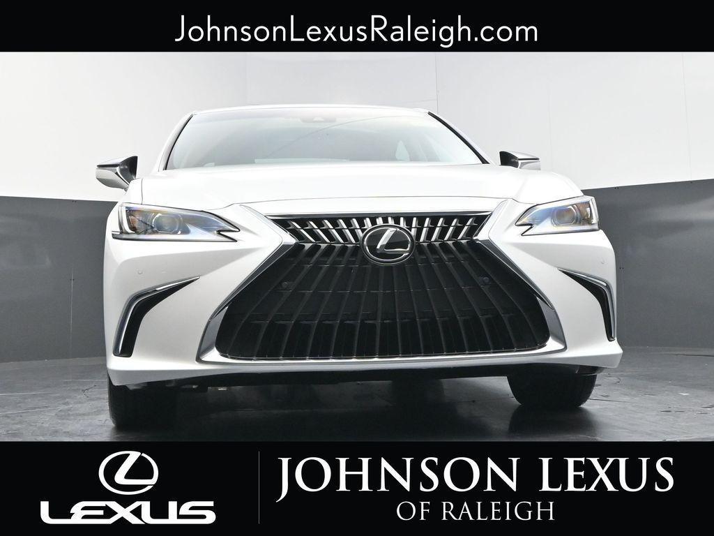 new 2025 Lexus ES 350 car, priced at $49,605