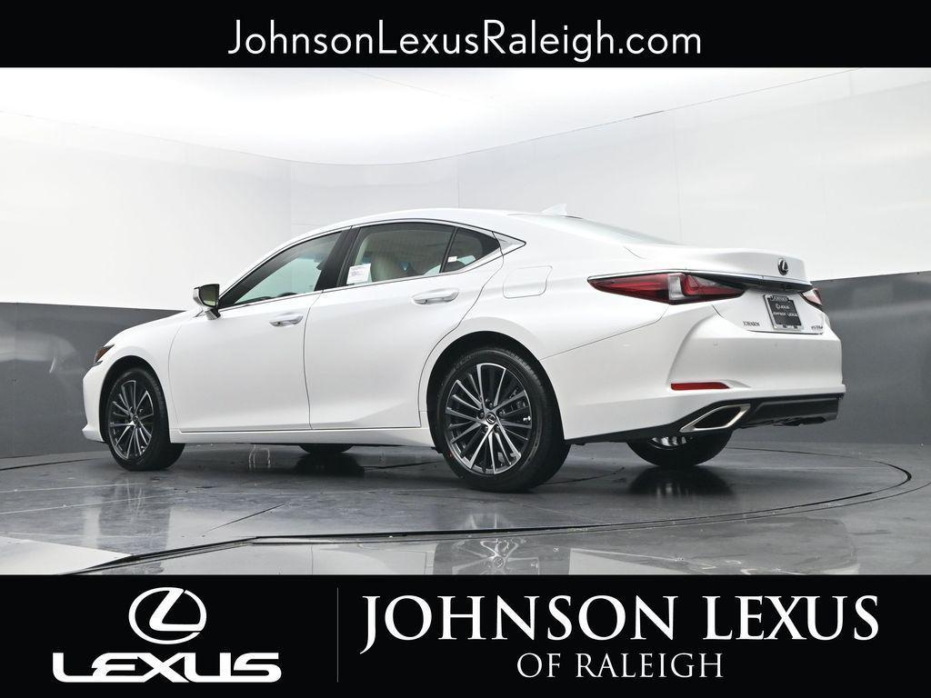 new 2025 Lexus ES 350 car, priced at $49,605