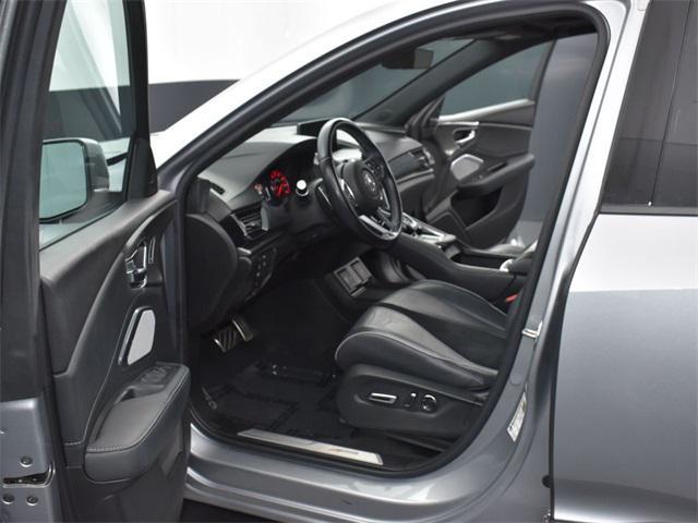 used 2020 Acura RDX car, priced at $32,525