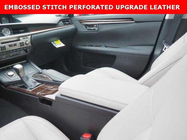 used 2016 Lexus ES 350 car, priced at $24,988