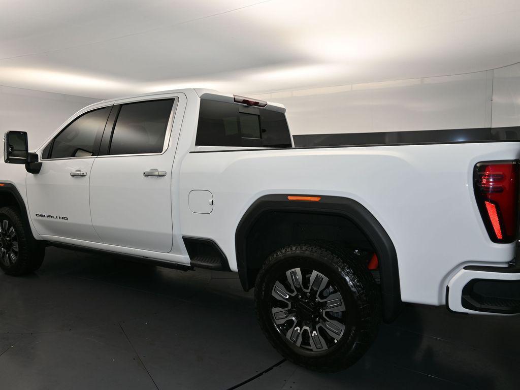 used 2025 GMC Sierra 2500 car, priced at $82,980