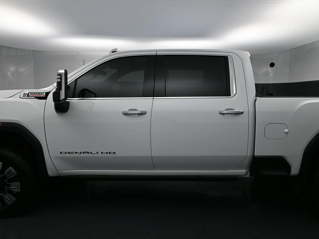 used 2025 GMC Sierra 2500 car, priced at $82,980