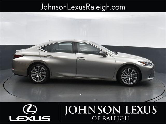 used 2019 Lexus ES 350 car, priced at $32,923