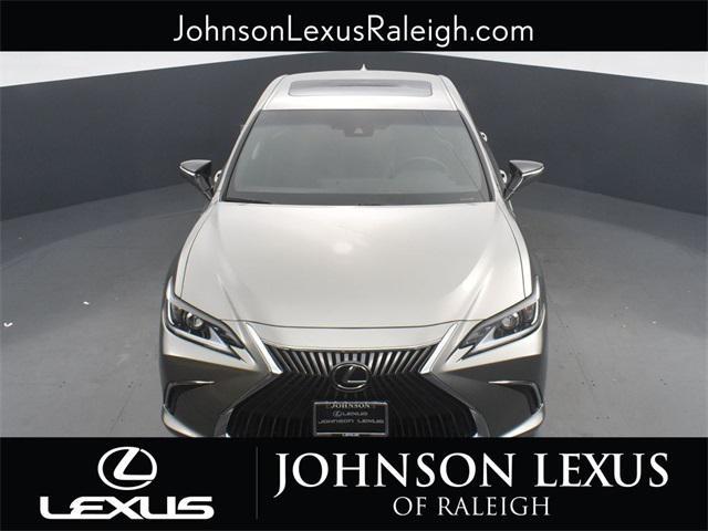 used 2019 Lexus ES 350 car, priced at $32,923