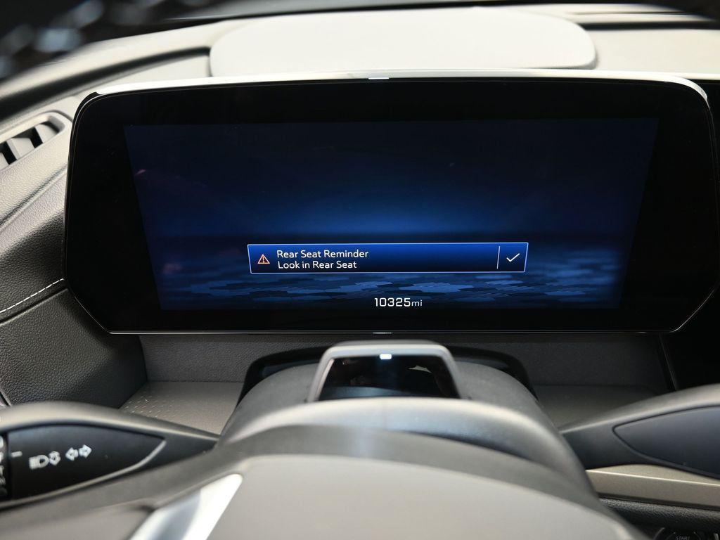 used 2024 Chevrolet Traverse car, priced at $39,598