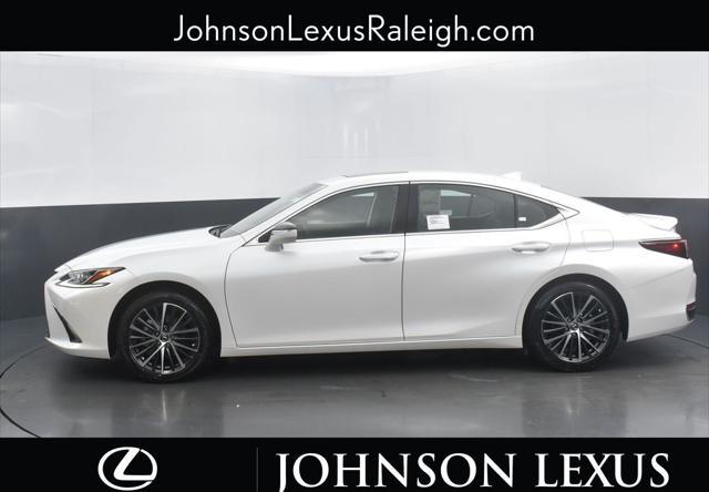 new 2025 Lexus ES 300h car, priced at $51,524
