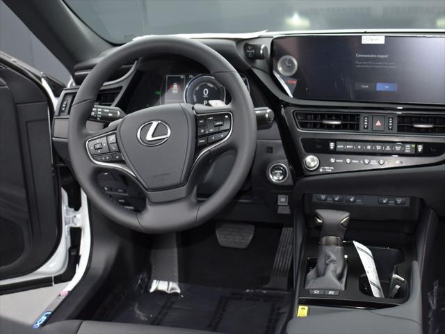 new 2025 Lexus ES 300h car, priced at $51,524
