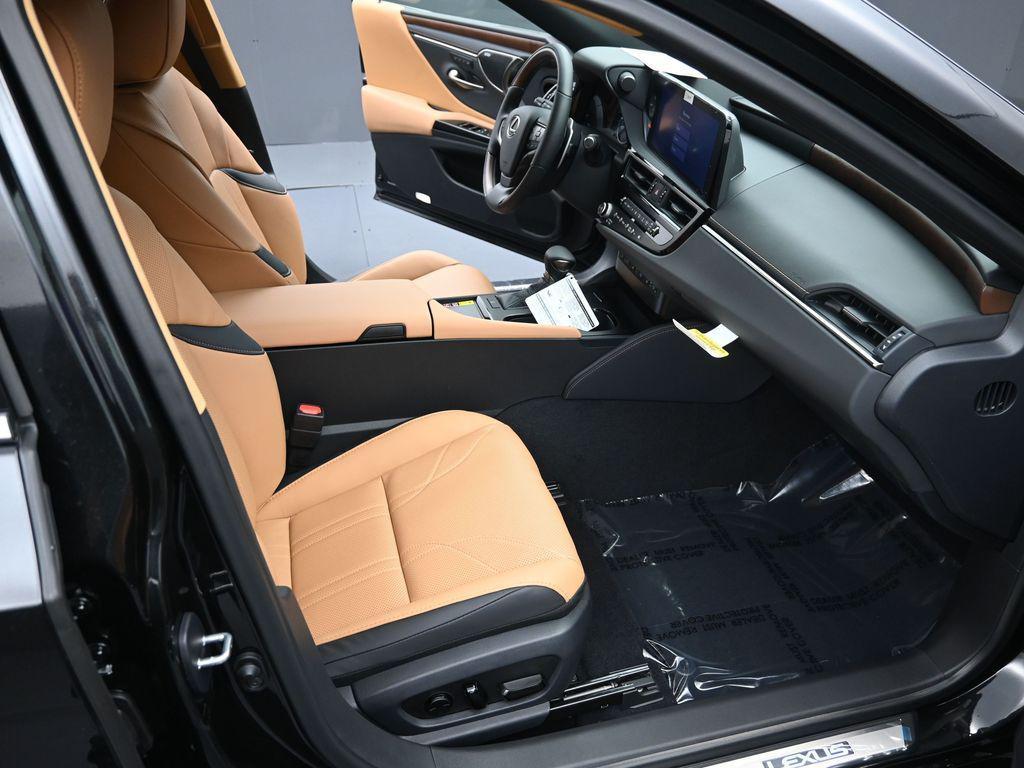 new 2025 Lexus ES 350 car, priced at $55,950