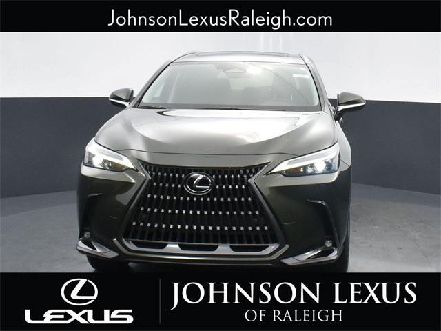 new 2025 Lexus NX 250 car, priced at $43,925