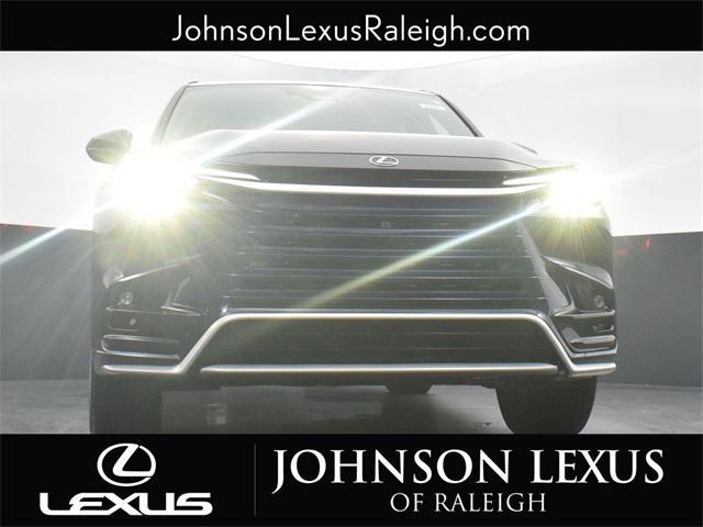 new 2025 Lexus TX 500h car, priced at $75,259