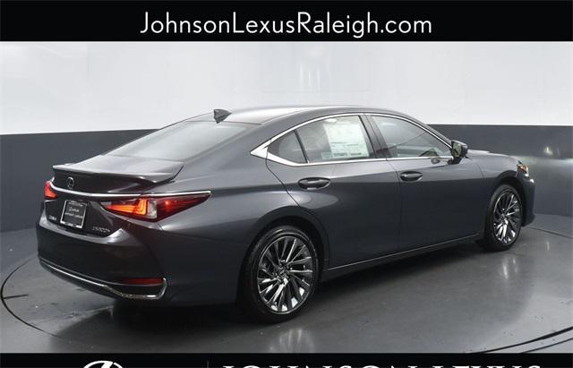 new 2025 Lexus ES 300h car, priced at $54,759