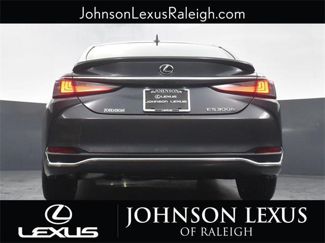 new 2025 Lexus ES 300h car, priced at $54,759