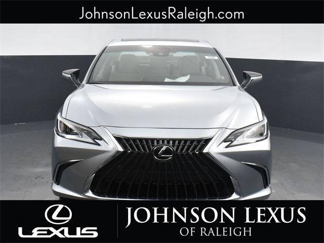 new 2025 Lexus ES 350 car, priced at $48,129