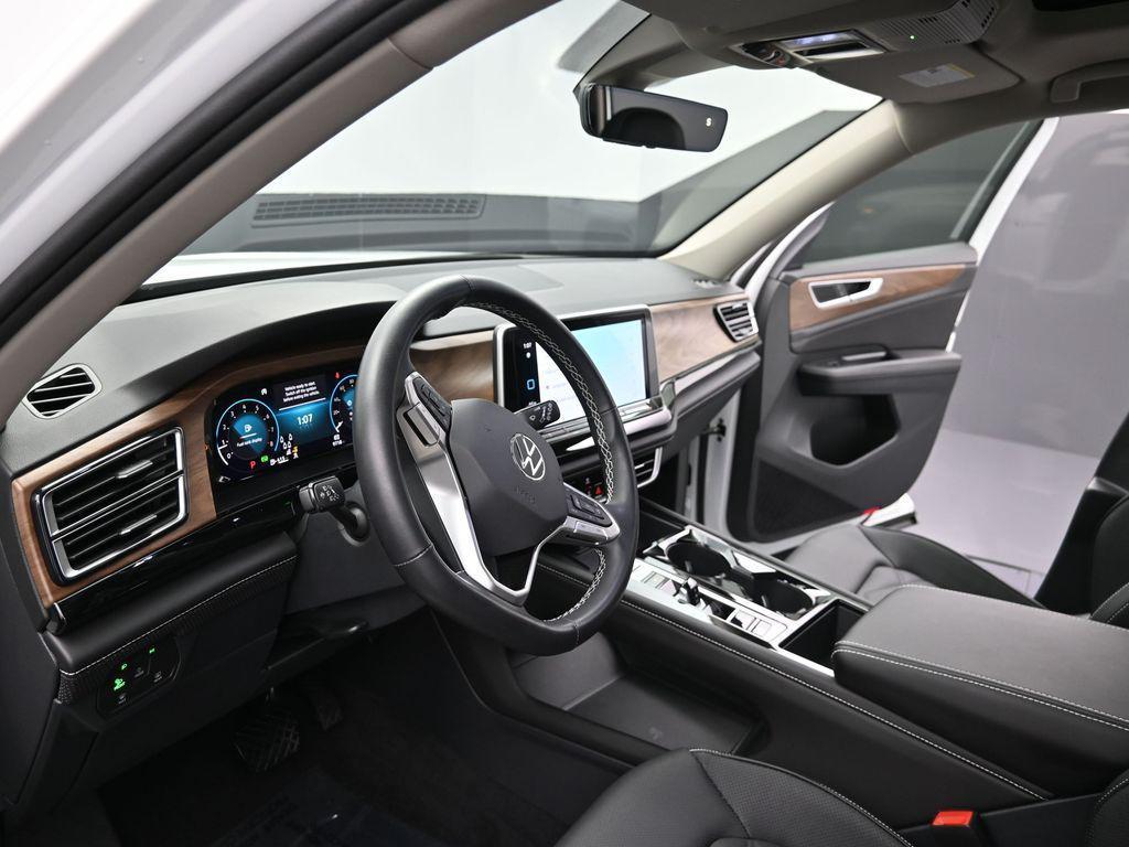 used 2025 Volkswagen Atlas car, priced at $38,995