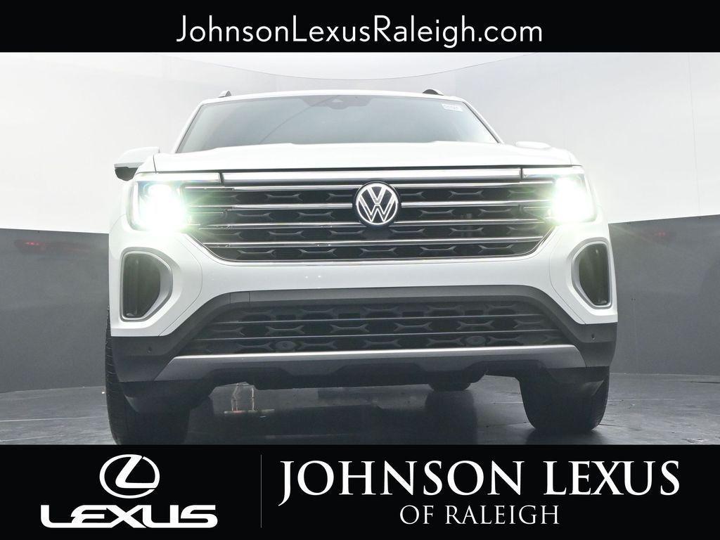 used 2025 Volkswagen Atlas car, priced at $38,995