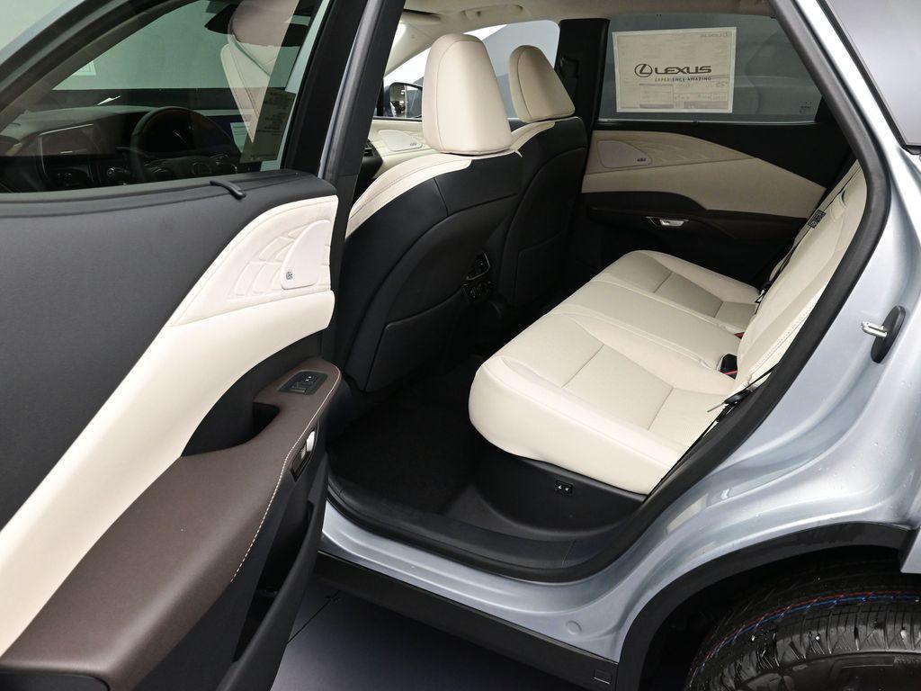 new 2025 Lexus RX 350 car, priced at $65,325