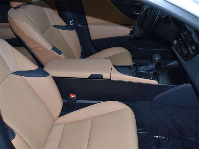 used 2022 Lexus ES 350 car, priced at $36,998