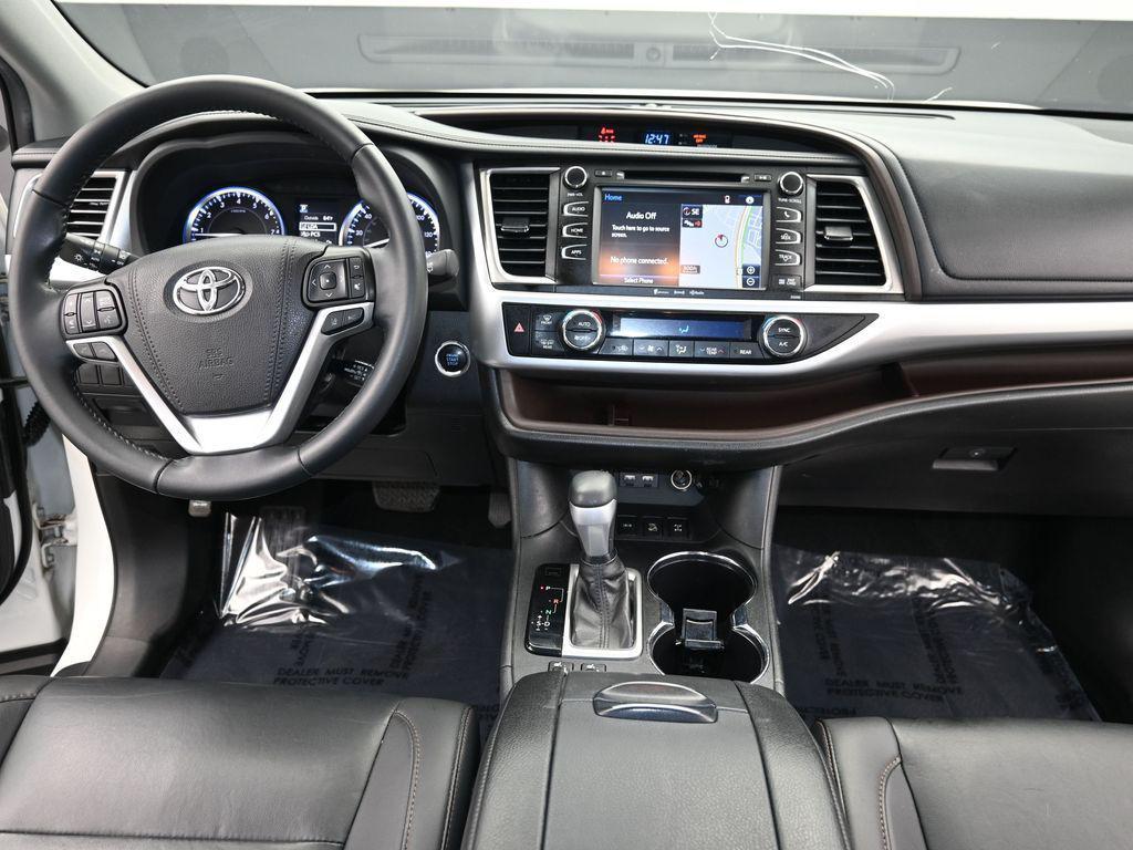 used 2019 Toyota Highlander car, priced at $20,970