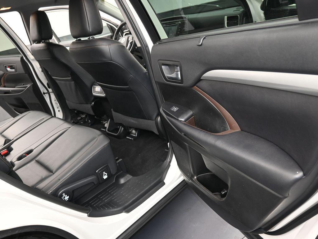 used 2019 Toyota Highlander car, priced at $20,970