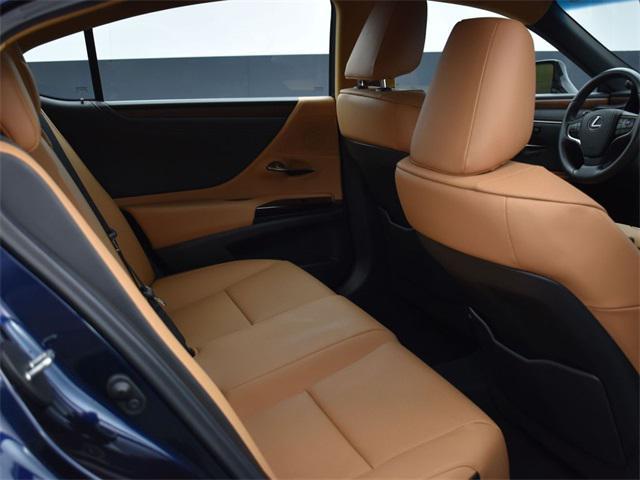 used 2024 Lexus ES 350 car, priced at $43,655