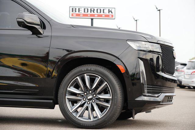 used 2021 Cadillac Escalade ESV car, priced at $54,499
