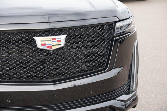 used 2021 Cadillac Escalade ESV car, priced at $54,499