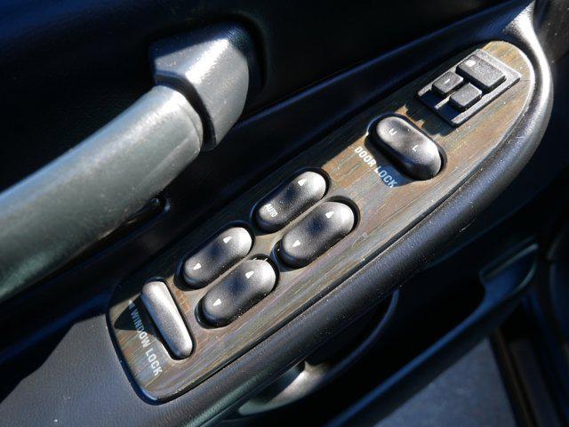 used 2002 Lincoln Blackwood car, priced at $19,899