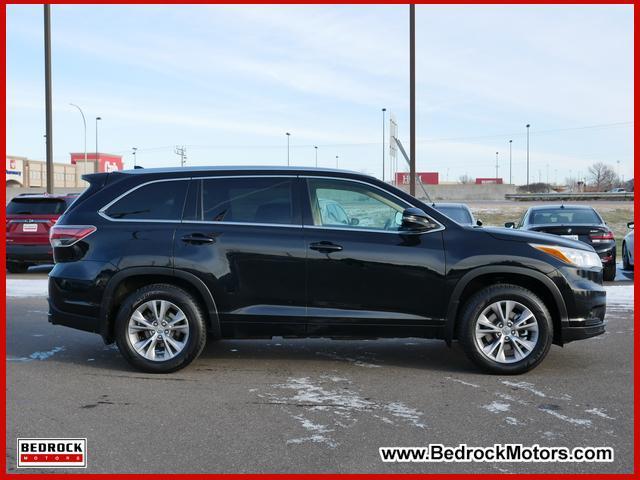 used 2015 Toyota Highlander car, priced at $11,299