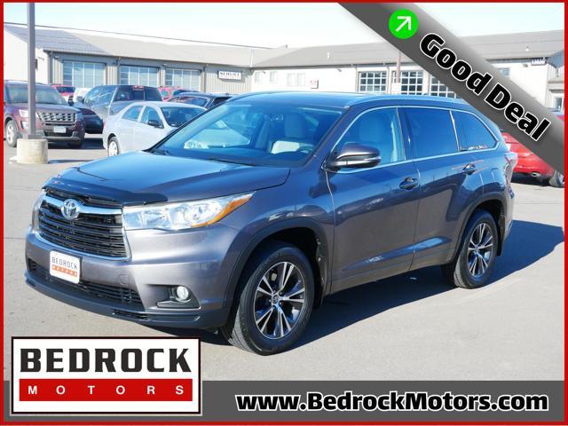 used 2016 Toyota Highlander car, priced at $16,999