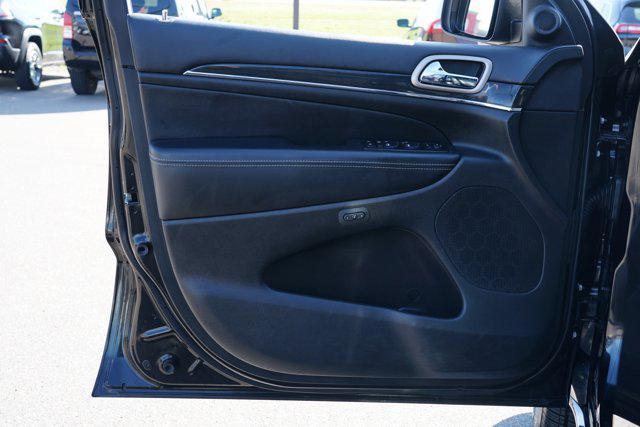 used 2014 Jeep Grand Cherokee car, priced at $9,599