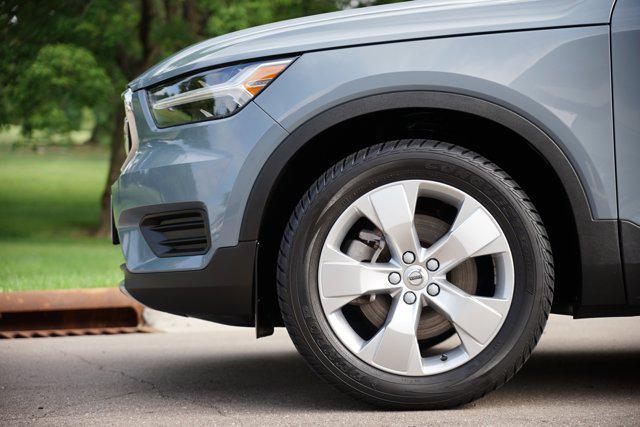 used 2020 Volvo XC40 car, priced at $17,199