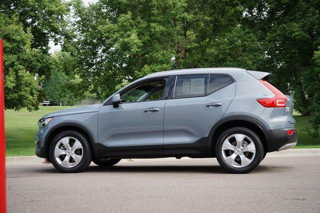 used 2020 Volvo XC40 car, priced at $17,199