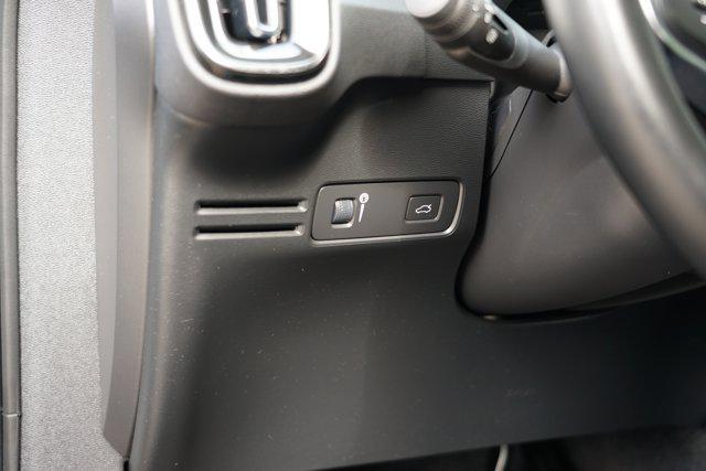 used 2020 Volvo XC40 car, priced at $17,199