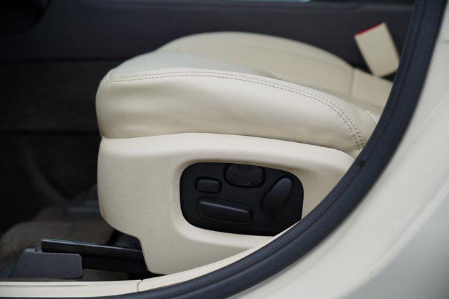 used 2014 Lincoln MKS car, priced at $15,899