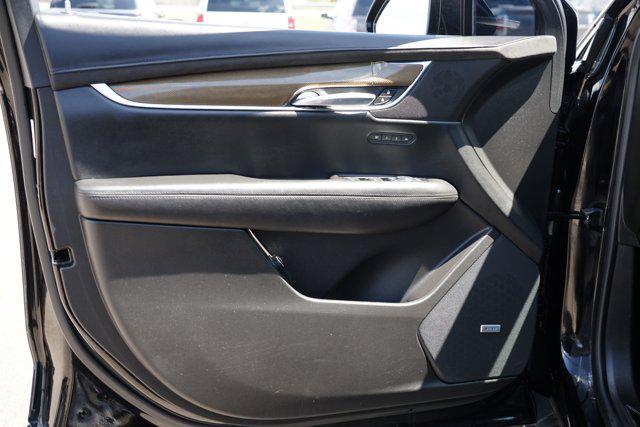 used 2017 Cadillac XT5 car, priced at $18,799