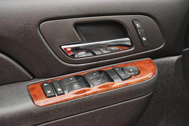 used 2013 GMC Yukon XL car, priced at $13,999